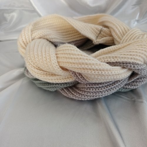 Tour de cou crocheté fait main, cache cou torsadé au crochet, accessoire pour femme