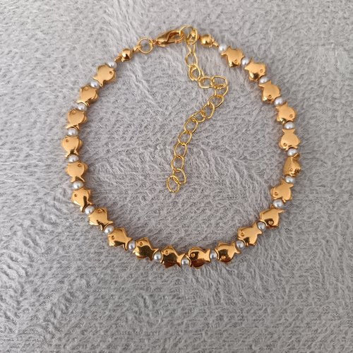 Bracelet doré, bracelet à breloque poissons, accessoire bijou pour femme style plaqué or