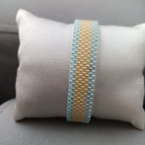 Bracelet en perles, accessoire bijou pour femme, bracelet tissé à l aiguille fait main neuf, création artisanale