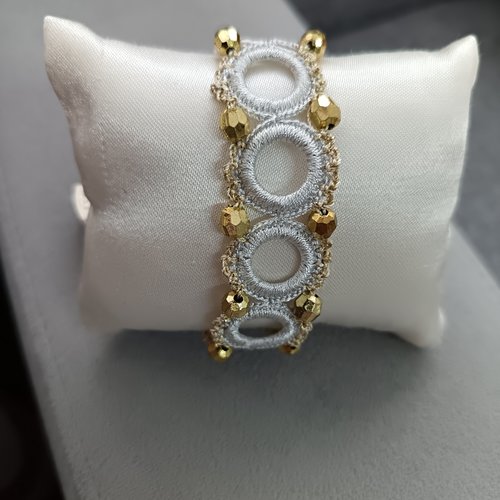 Bracelet au crochet en perles, accessoire bijou pour femme, bracelet unique bohème chic, bijou idée cadeau femme