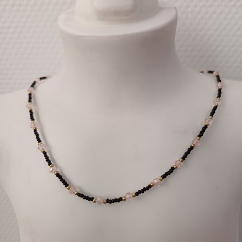 Collier ras du cou perles noires et roses, bijou fait main élégant et minimaliste
