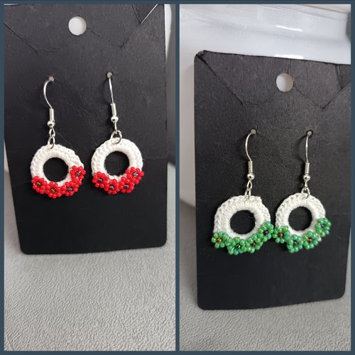Boucles d'oreilles créoles crochetées main et fleurs en perles de rocaille, style bohème & floral