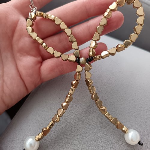 Porte-clés nœud en perles cœur dorées et perles nacrées, bijou de sac fait main, cadeau femme élégant