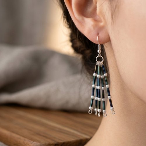 Boucles d’oreilles pendantes en perles faites main, élégantes et légères, style bohème chic, création artisanale
