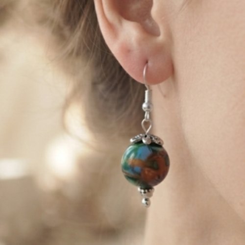 Boucles d’oreilles perles multicolores fait main neuf, bijou élégant