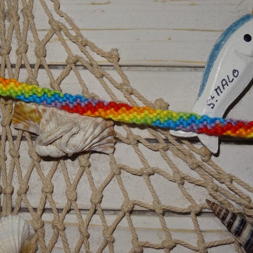 Nouveaute: bracelet brésilien "le passionné" couleurs de l'arc en ciel