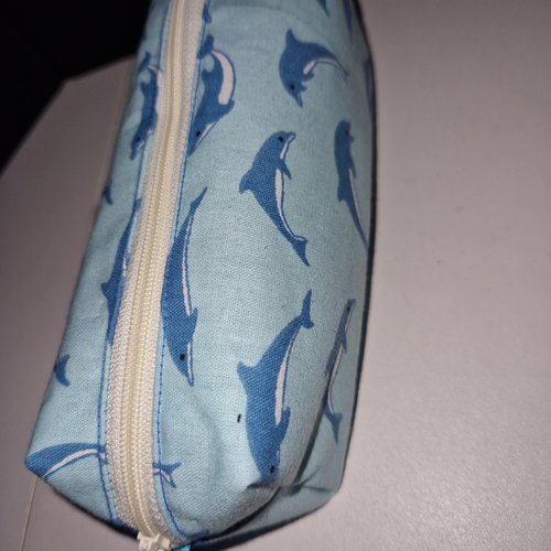 Trousse d'école/maquillage "dauphin"