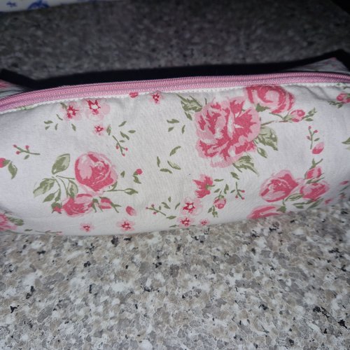 Trousse d'école/maquillage "fleurs rose"