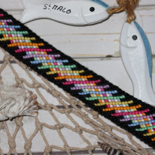 Bracelet brésilien rayée et tendre