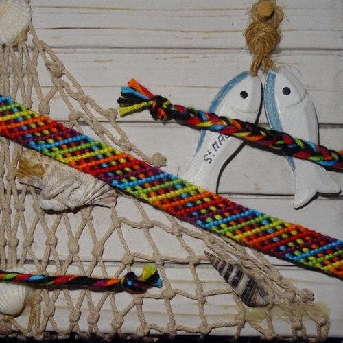 Bracelet brésilien arc en ciel sobre et fin