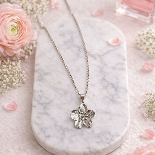 Collier "sakura"