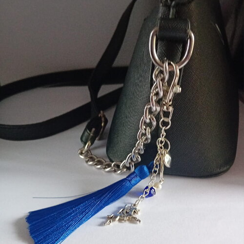 Bijou de sac bleu nuit