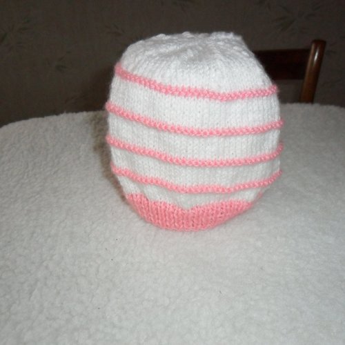 Bonnet bébé tricoter main 6 mois rose et blanc