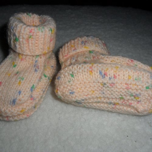 Chausson bébé 0/3 mois tricoter par mes soins