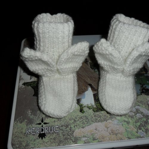 Chaussons bébé tricoter 3/6 mois blanc