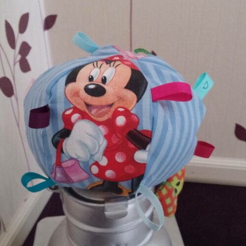 Balle d'éveil minnie