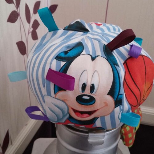 Balle d'éveil mickey