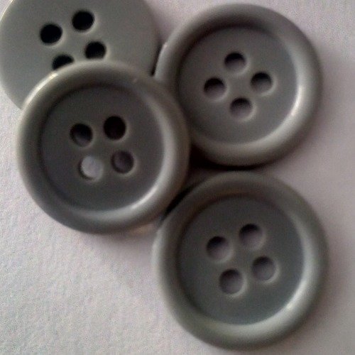 Boutons ronds gris clair de 15 mm
