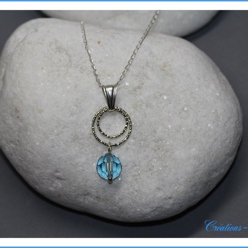 Collier en argent et swarovski bleu