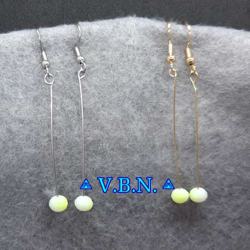 Boucles d'oreilles tige simple avec perles jaune fluo inoxydable 3