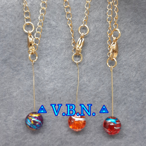 Colliers avec des perles de 10 mm en christal de verre inoxydable