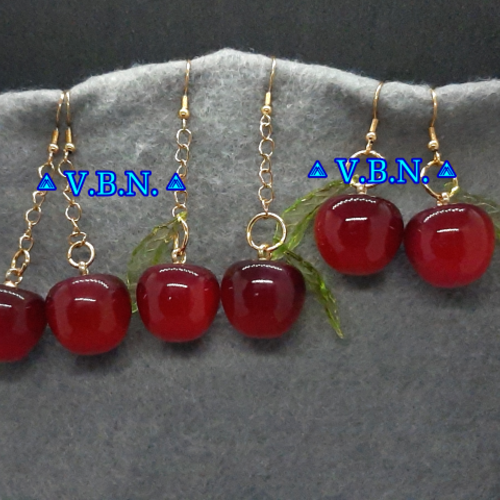 Boucles d'oreilles fantaisie cerise 3 différents modèles