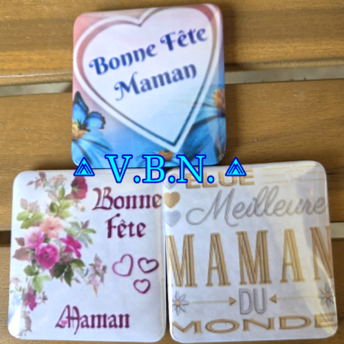Magnet de 5cm carre sur 5cm differents modèle fait main