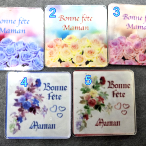 Magnet de 5cm carre sur 5cm differents modèle fait main