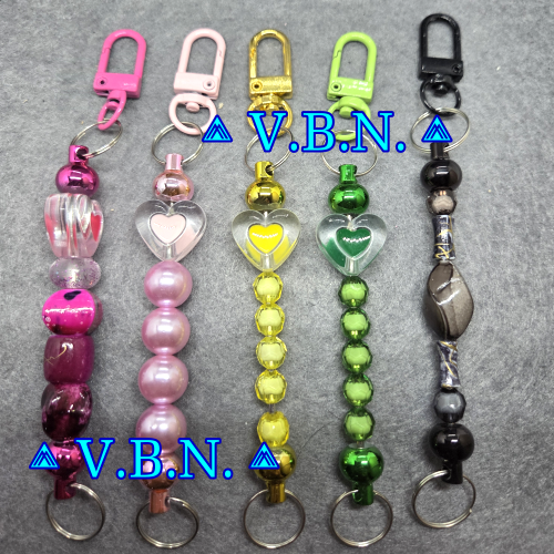 Porte cles, bijoux de sac ou autres aux choix, a vous d'imaginer....