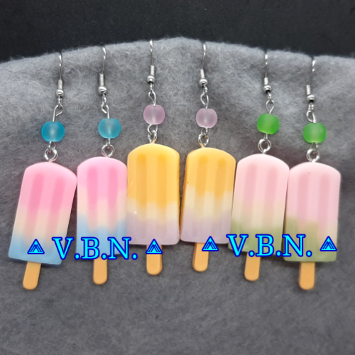 Boucles d'oreilles gourmande forme glace de différentes couleurs.... prix mini