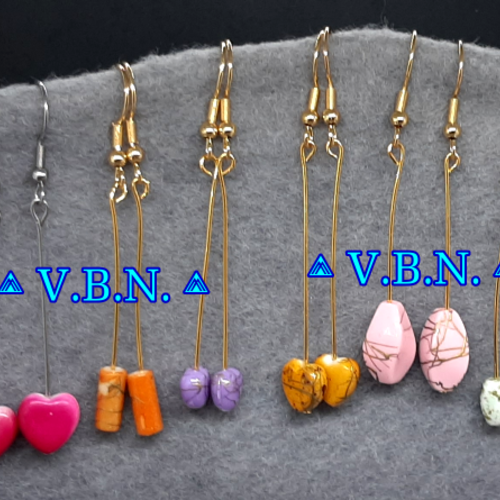 Boucles d'oreilles tige forme divers modèles