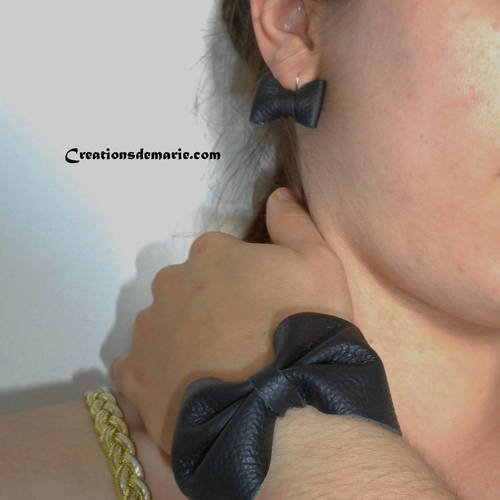 Bijoux nœuds de cuir noir, bracelet et boucles d'oreilles,cadeau original noel..