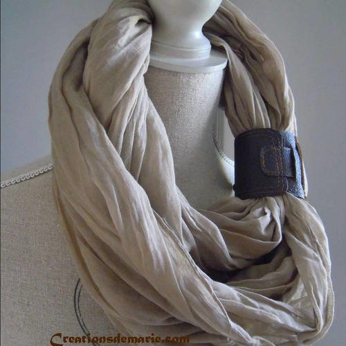 Tablier en laine a poche Undercover pour homme en coloris Neutre Homme Accessoires Écharpes et foulards 
