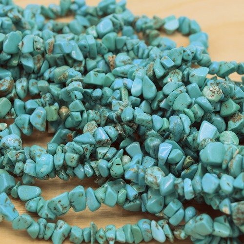 X20 perles  turquoise synthétique chips