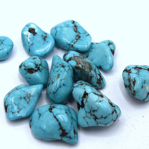 X2 pierre couleur turquoise ~1.5~2cm, pas de trous / non percés