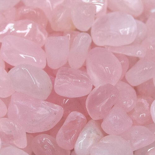 90grs de pépites de quartz rose non percés