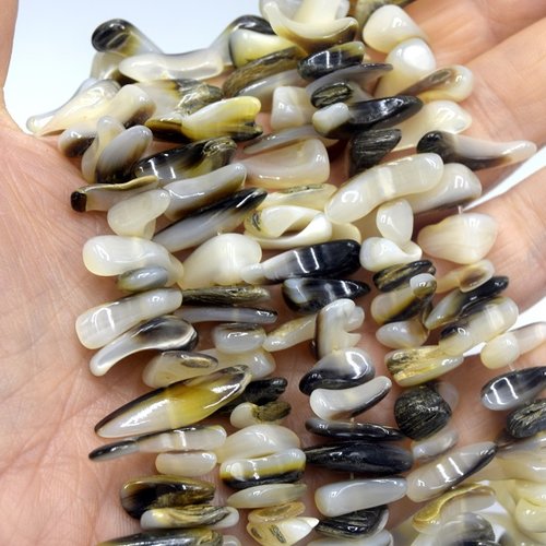 Perles d'eau douce olives irrégulières 5x4 mm - Noir nacré x10 - Perles & Co