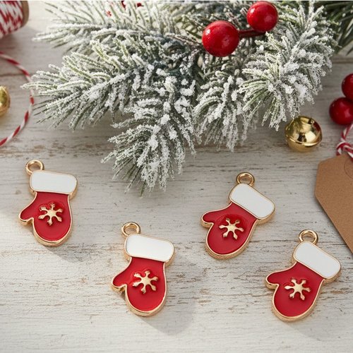 5 breloques de noël moufles gants blanc et rouge métal émaillé