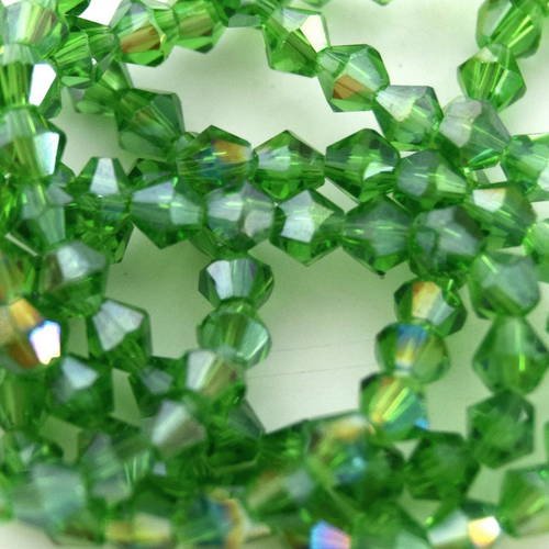 110 perles  à facettes cristal verre toupie vert 4mm pf40 