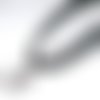 Collier organza noir avec cabochon en verre * libellule noire sur fond blanc *
