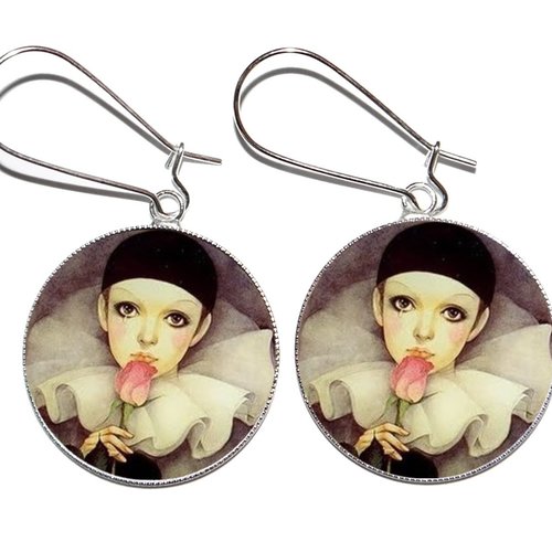 Boucles d’oreilles argentées avec cabochons en résine * pierrot * 3