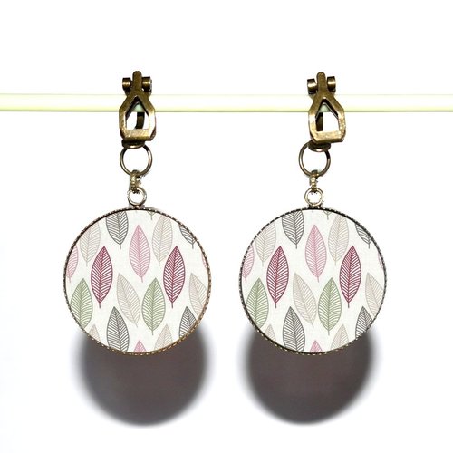 Clips d’oreilles bronze avec cabochons en résine * motifs floraux * 6