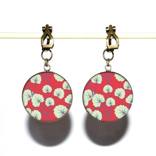 Clips d’oreilles bronze avec cabochons en résine * fleurs du japon * 2
