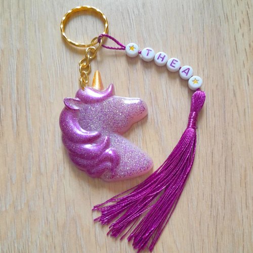 Porte-clé licorne violette pailletée personnalisable – prénom au choix – fait main