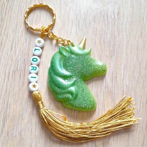 Porte-clé licorne pailletée verte personnalisée – prénom au choix – fait main