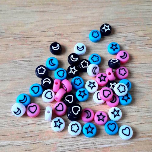 Lot de 50 perles etoiles lune etoile coeur et fleur - noir, blanc, rose et bleu - 7x5mm