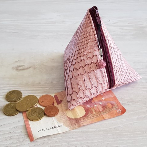 Porte monnaie berlingot en simili cuir rose