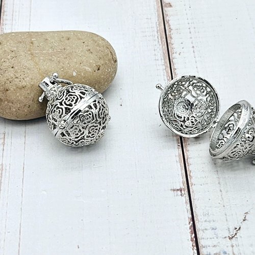 2 cages fleuries pour création bolas de grosesse