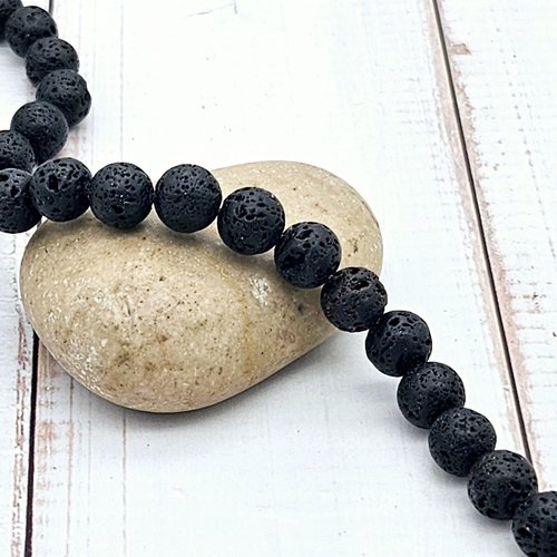46 perles de lave rondes noires 8mm