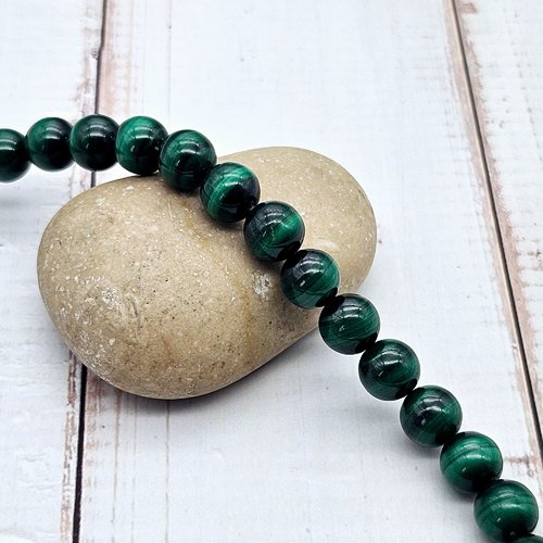 15 perles malachite rondes 8mm